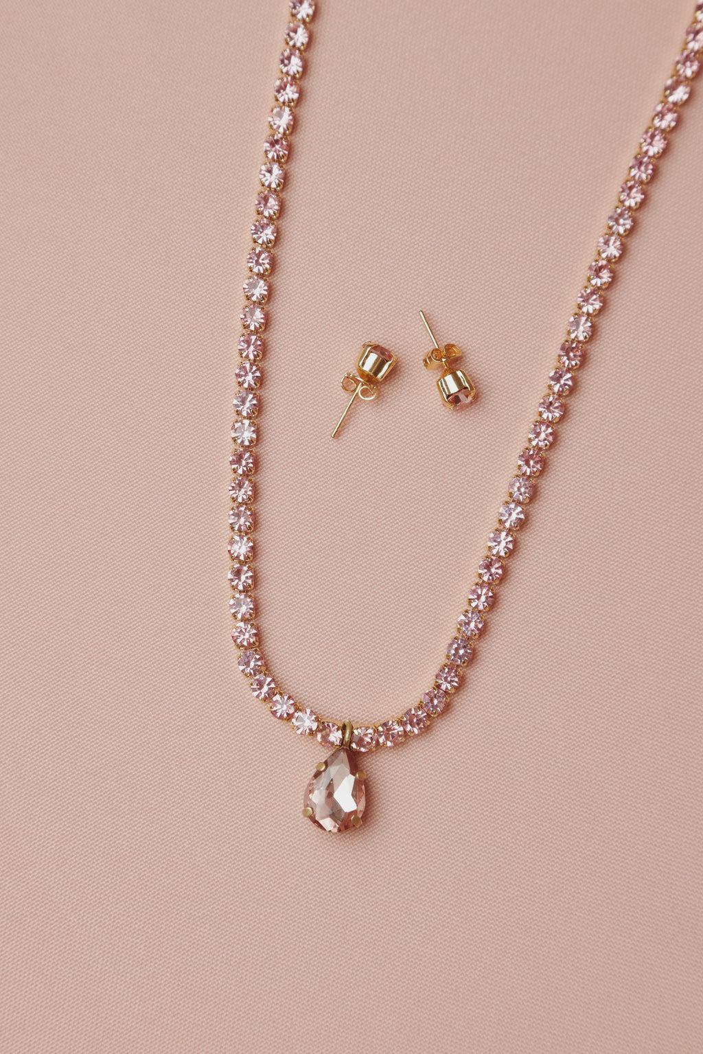 BOX PASQUA — ALE’S BAKERY X THEODORÉ