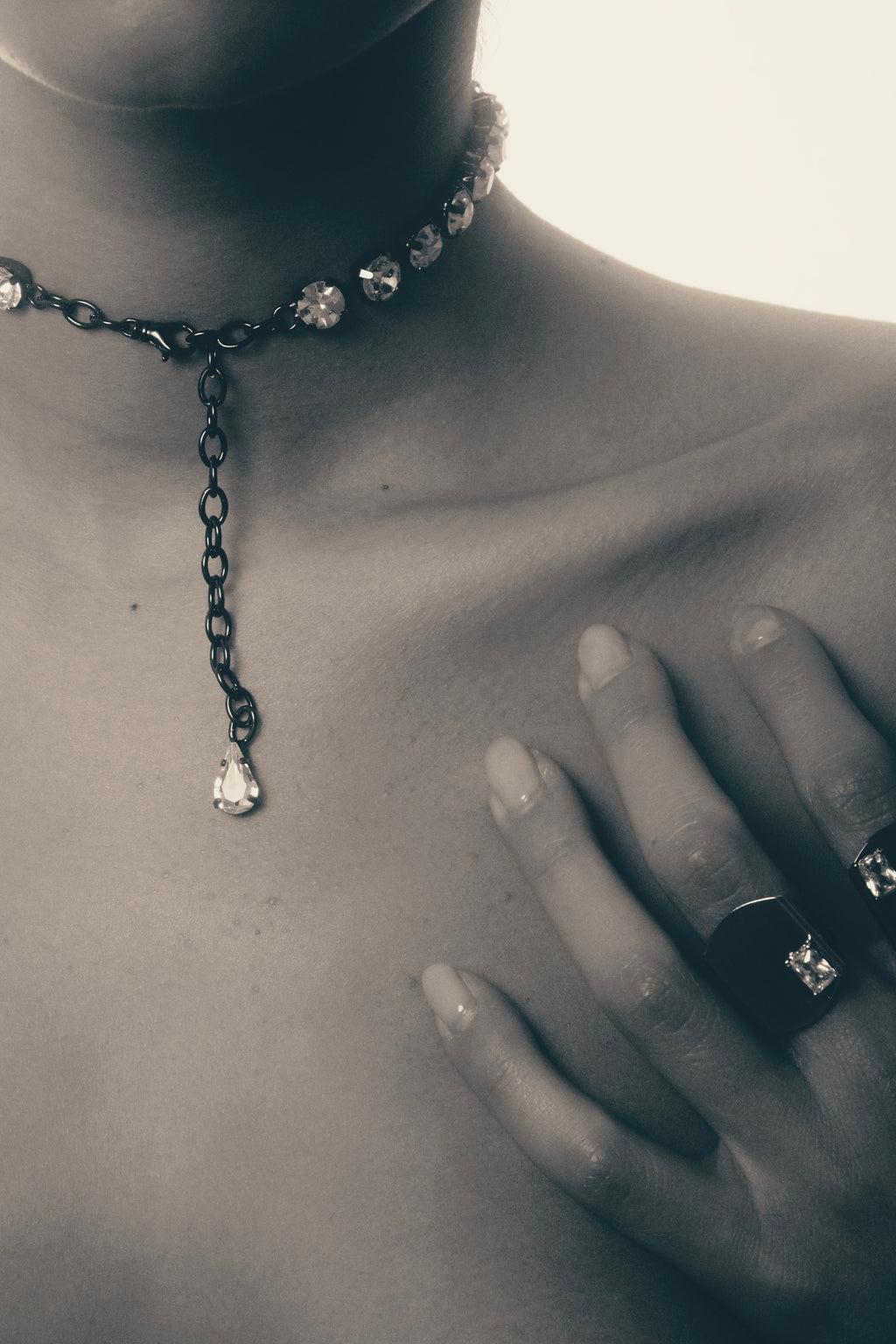 CHOKER CRYSTA — GOLD