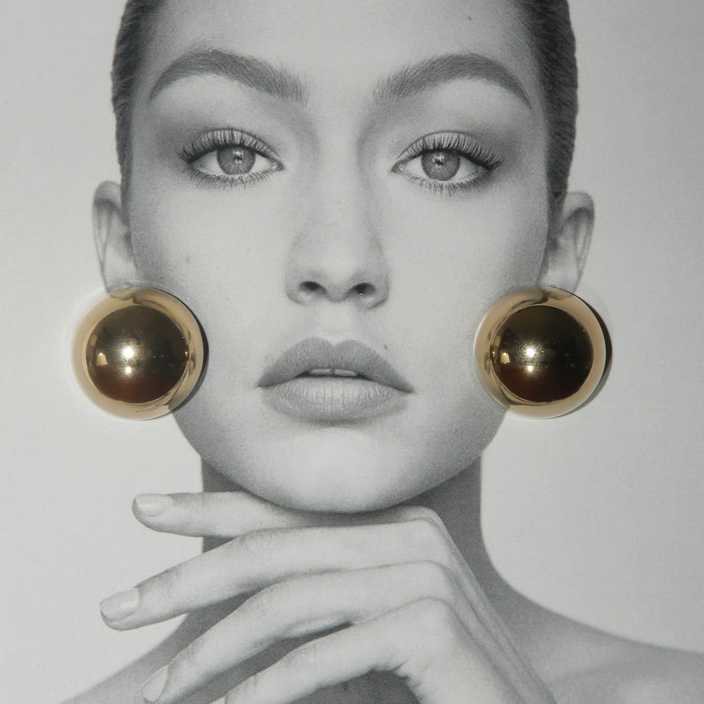 OLIVIA  SMALL EARRINGS